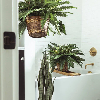 🌿🏡Artificial Hanging Fern Plant – Effortless Greenery for Home & Garden